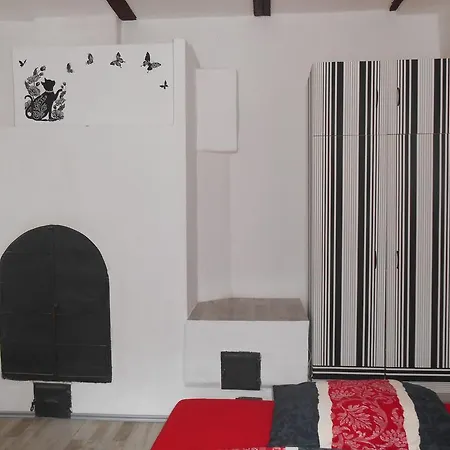 Lora Guest house