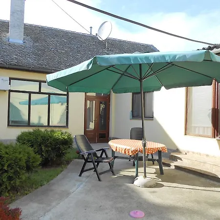 Guest house Lora