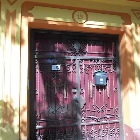 Guest house Lora