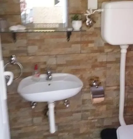 Lora Guest house